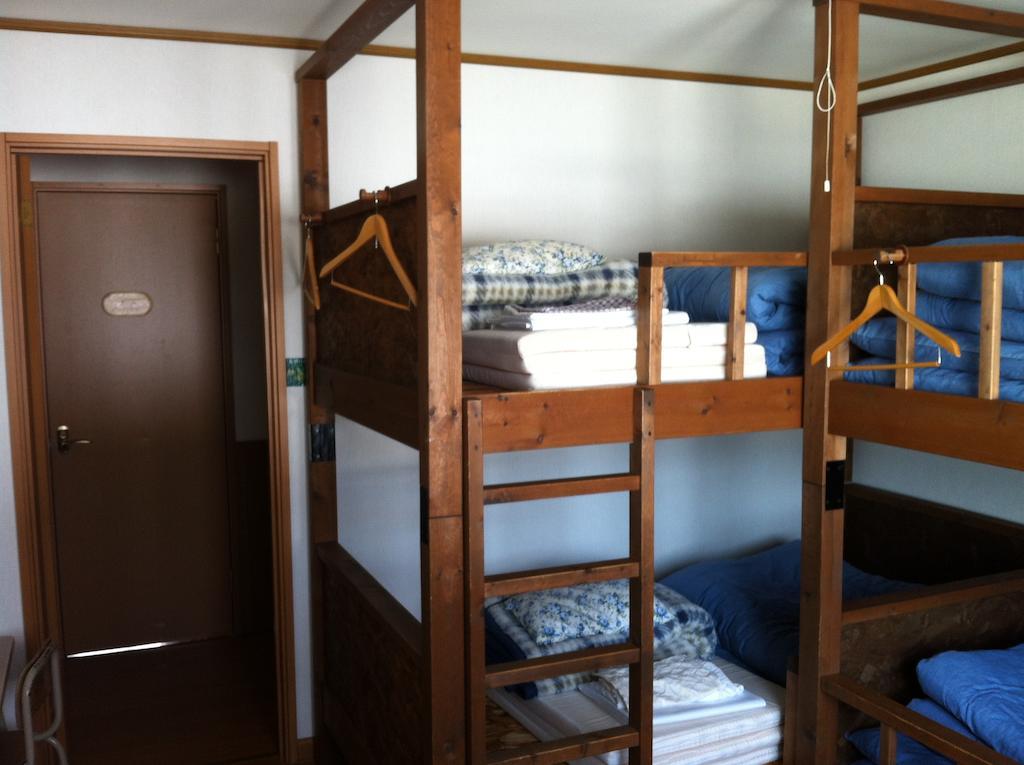 Obihiro Yachiyo Youth Hostel Starry Sky Inn חדר תמונה
